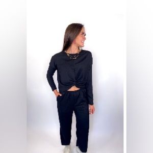 NWT Black Pant Set. Size Large.